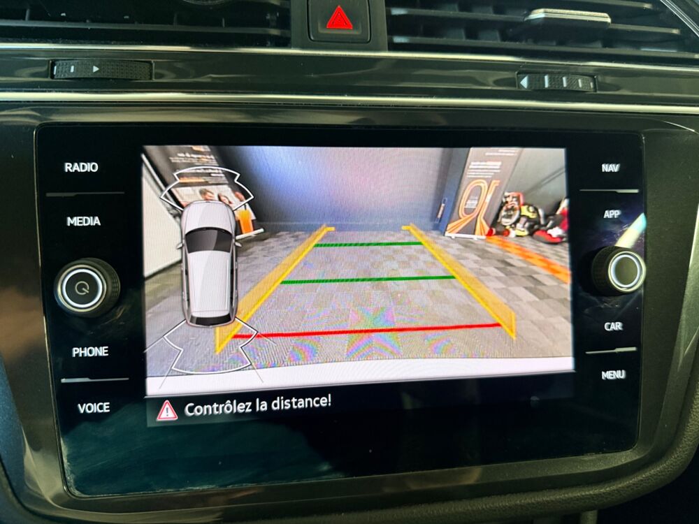 Tiguan 2.0 TDI 150 Ch BLACK R-LINE DSG BVA - CARPLAY - ENTRETIENS V 2021 occasion 79000 Niort