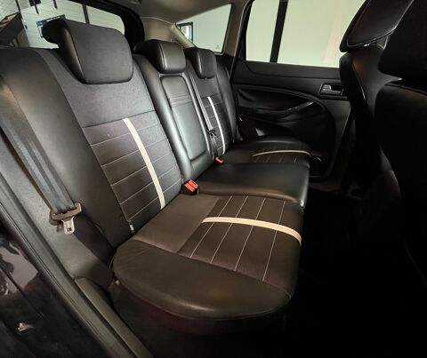 Kuga 2.0 TDCi 140CH TITANIUM 4X2 DISTRIBUTION FAITE/ ENTRETIEN SU 2011 occasion 33260 La Teste-de-Buch