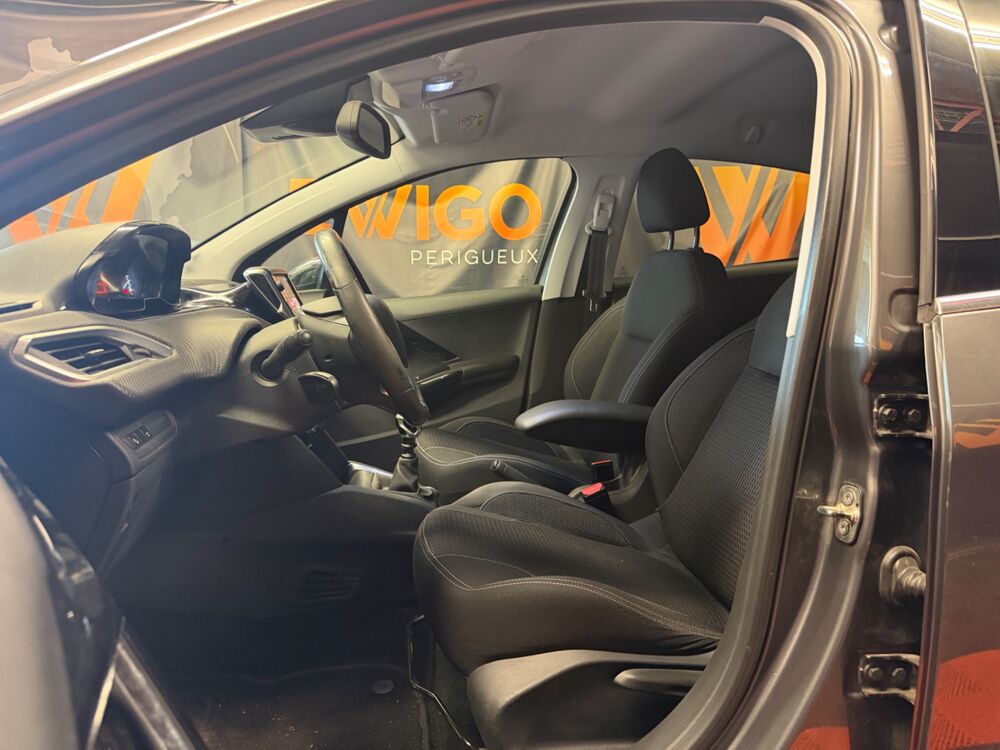 208 GENERATION-I 1.2 110 CH TECH EDITION S&S / CAM DE RECUL - CA 2019 occasion 24750 Tr&eacute;lissac
