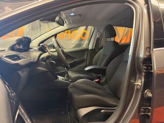208 GENERATION-I 1.2 110 CH TECH EDITION S&S / CAM DE RECUL - CA 2019 occasion 24750 Tr&eacute;lissac