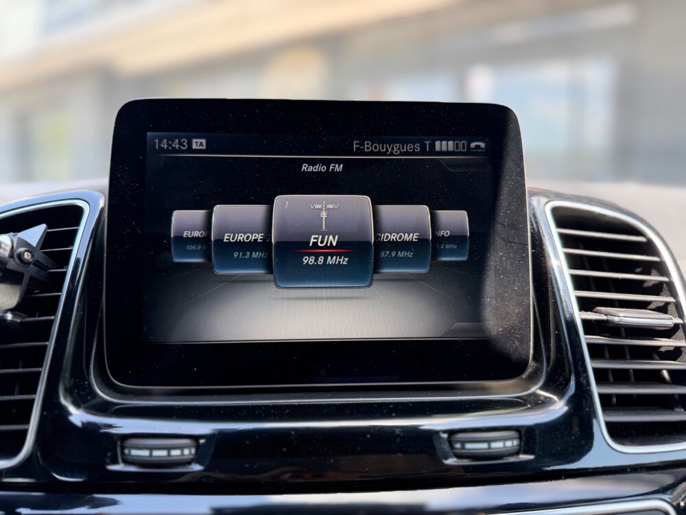 Classe GLE 400 COUPE 3.0 FASCINATION 333CH 4MATIC 9G-TRONIC BVA - ENTRE 2016 occasion 26000 Valence