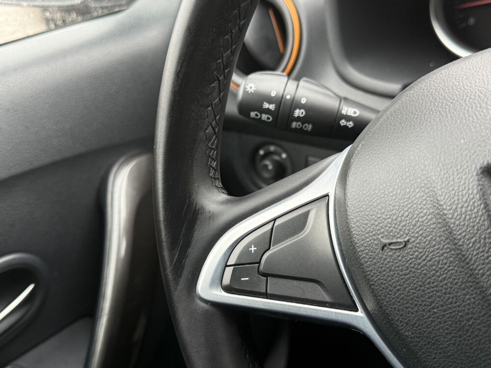 Sandero 0.9 TCE 90 CH Stepway phase II 2017 occasion 25000 Besan&ccedil;on