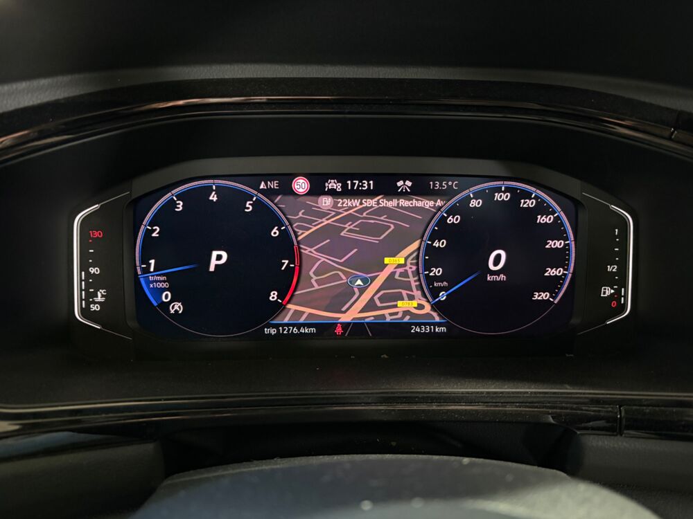 T-ROC 2.0 TSI 300 CH R 4MOTION DSG / TOIT OUVRANT / CARTE GRISE FR 2024 occasion 29000 Quimper