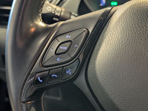 C-HR HYBRID 122CV COLLECTION - JBL - 2EME MAIN - ENTRETIEN ET GAR 2019 occasion 69400 Arnas