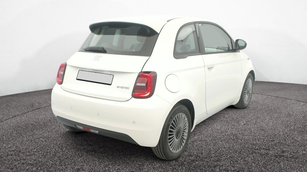 500 1.0 65 CH HYBRIDE IC&Ocirc;NE - COULEURS DISPO ICE WHITE / ONYX BL 2026 occasion 13700 Marignane