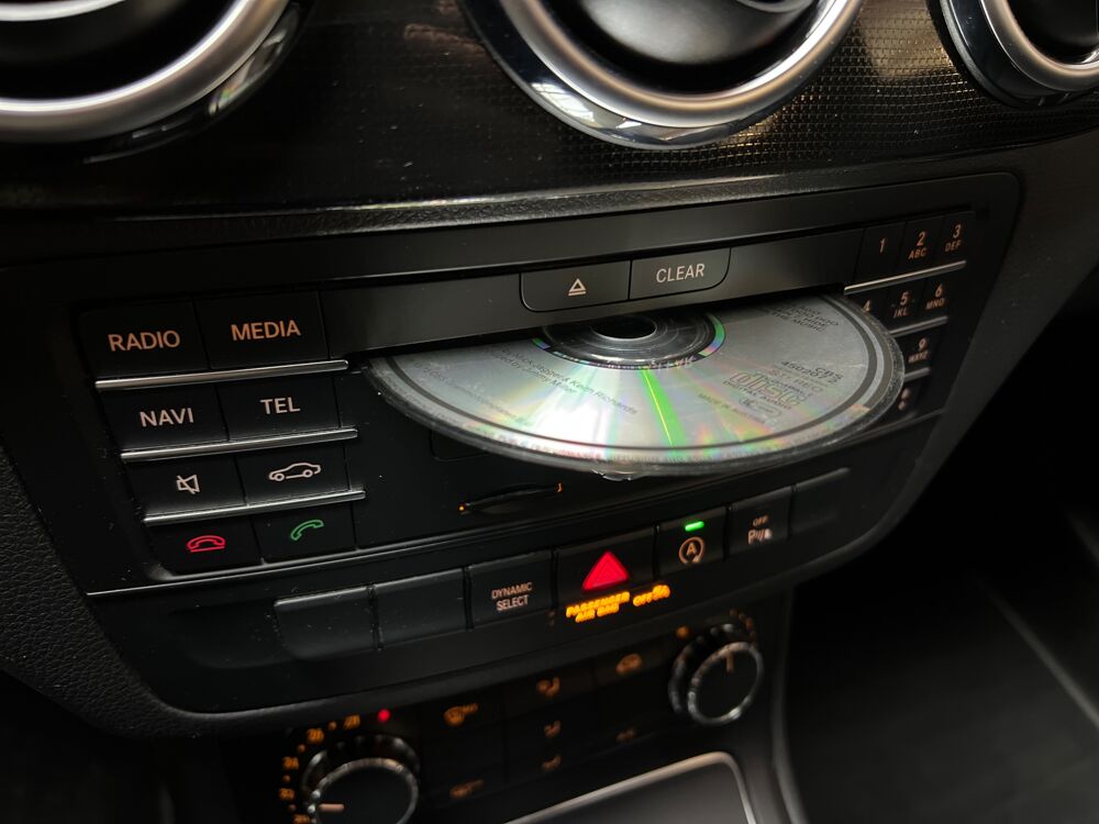 Classe B 1.5 180 CDI 110 INTUITION 7G-DCT BVA / CAM&Eacute;RA DE RECUL / GPS 2017 occasion 33320 Eysines