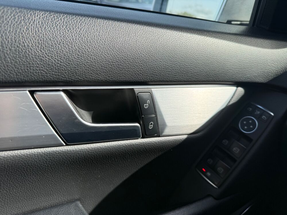 Classe C 2.2 220 CDi 170 AVANTGARDE 7G-TRONIC - BOITE AUTO 2011 occasion 33210 Maz&egrave;res