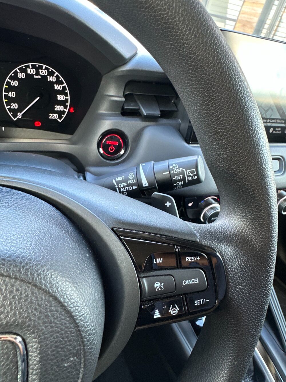 HR-V 1.5 I-MMD 131 CH / EXECUTIVE / SUIVI HONDA - CAMERA - CARPLA 2022 occasion 44220 Cou&euml;ron
