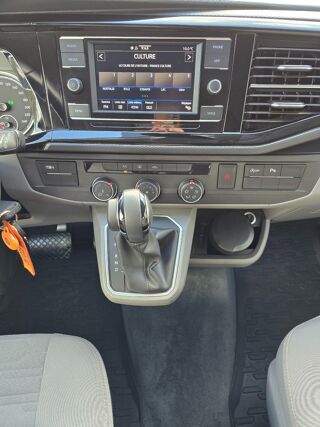 MULTIVAN COAST 2.0 TDI150ch DSG CARPLAY/IMMAT FR COVERING ORANGE gara 2024 occasion 68170 Rixheim