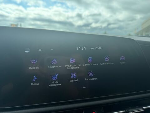 Niro 129 HEV MOTION DCT6 + CAMERA + CARPLAY + 1&Egrave;RE MAIN + GARANTI 2025 occasion 97410 Saint-Pierre