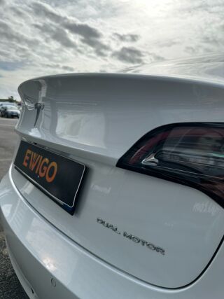 Model 3 LONG RANGE DUAL MOTOR 4WD / SOH 80% 400 Km AUTONOMIE 2019 occasion 44220 Cou&euml;ron