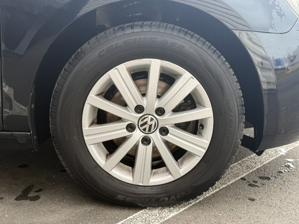 Golf 1.6 TDI 105ch TREND LINE 2010 occasion 17100 Saintes
