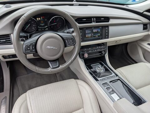 XF 2.0 D 180 ch BUSINESS PRESTIGE BVA 2016 occasion 65290 Juillan