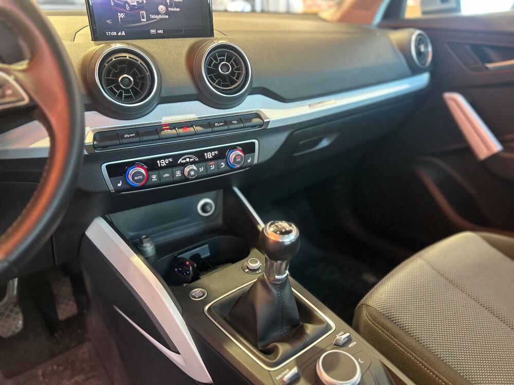 Q2 DESIGN 30 1.0 TSI GPF 12V 116 cv / CAMERA DE RECUL 2019 occasion 47000 Agen