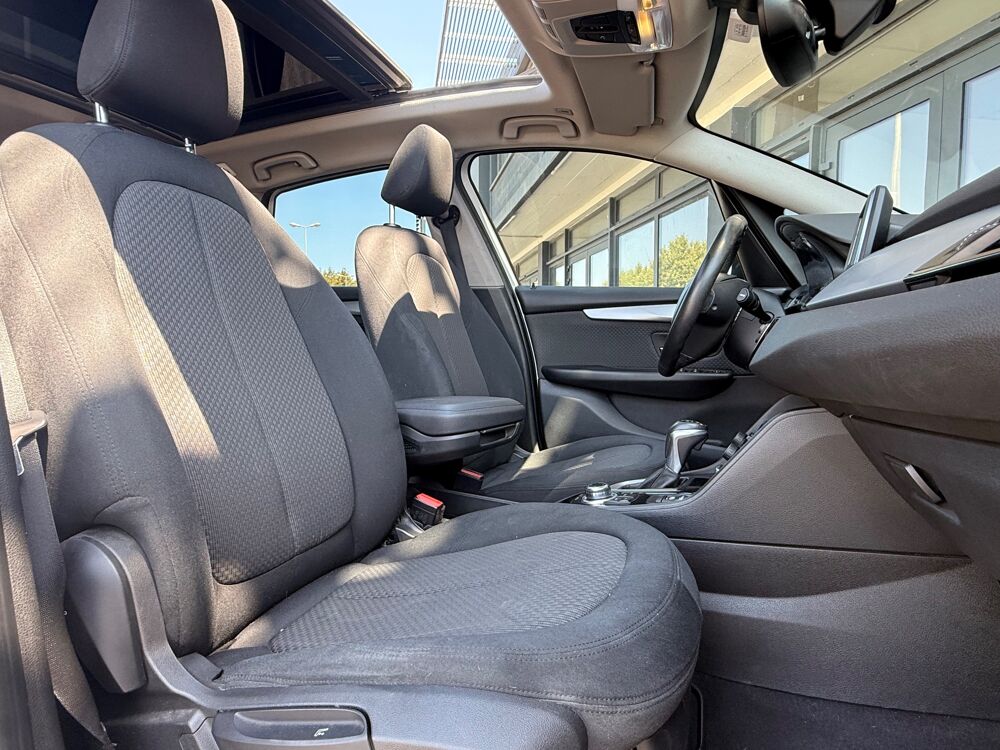 Serie 2 218 D 2.0 ACTIVE-TOURER SPORT 150Ch BVA - TOIT OUVRANT 2015 occasion 26000 Valence