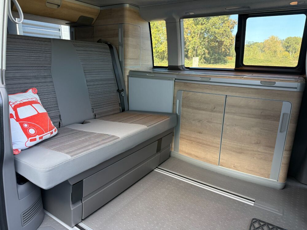 California T6 2.0 TDI 150 BLUEMOTION COAST 4MOTION 2020 occasion 65290 Juillan