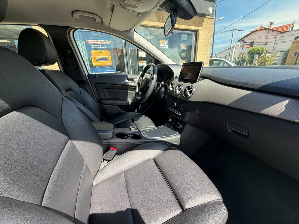 Classe B 1.5 180 CDI 110CH INSPIRATION 7G-TRONIC BVA - INTERIEUR CUIR 2017 occasion 13700 Marignane