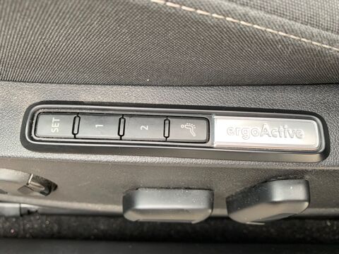 Golf 2.0 TDI 150ch STYLE DSG - si&egrave;ge massant - camera de recul - 2021 occasion 69420 Ampuis
