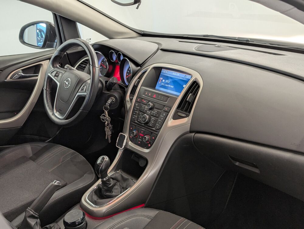 Astra 1.4 T 140ch CONNECT PACK 2012 occasion 90160 Bessoncourt