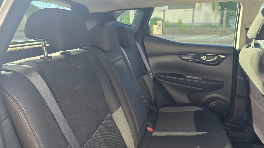 Qashqai GENERATION-II 1.5 DCI 115 N-CONNECTA 2WD/TOIT PANORAMIQUE/CT 2020 occasion 74600 Seynod
