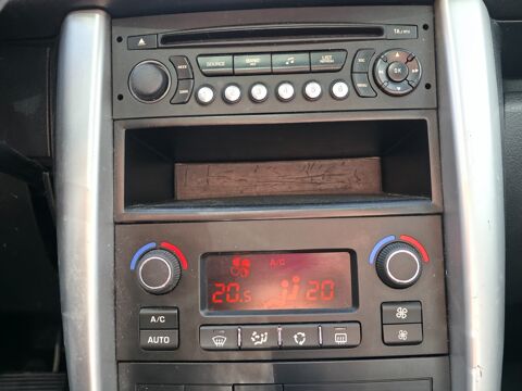 207 SW 1.6 VTI 120ch PREMIUM BVA / EQUIP. PMR DEMONTABLE / HISTO 2010 occasion 17100 Saintes