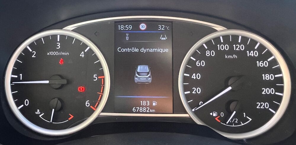 Micra 1.5 dci 90 TEKNA + CAM&Eacute;RA + CARPLAY + R&Eacute;GULATEUR + LINE ASSI 2019 occasion 54000 Nancy