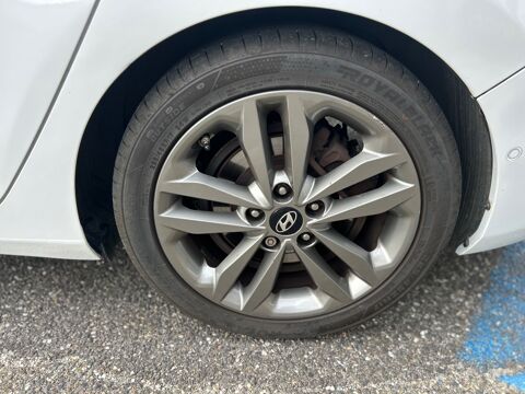 i30 CW 1.6 CRDI 110 CH EXECUTIVE / ATTELAGE / CAMERA DE RECUL 2015 occasion 47000 Agen