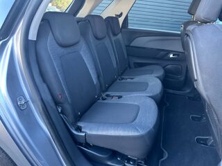C4 Spacetourer 1.5 BLUEHDI 130CH / FEEL / CAMERA RECUL - CARPLAY - SIEGES C 2019 occasion 44220 Cou&euml;ron