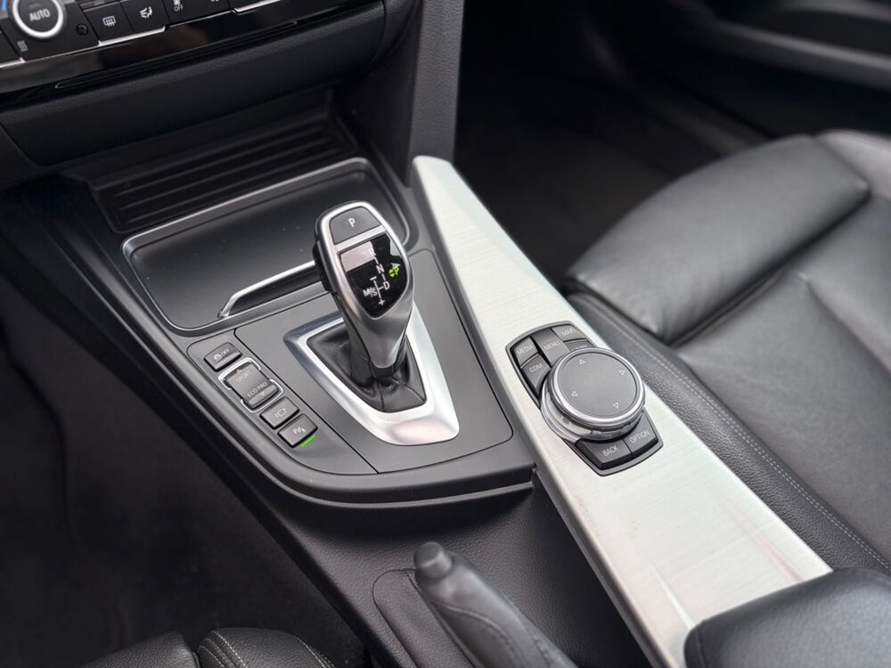 S&eacute;rie 3 320D GT 190ch X-DRIVE LUXURY SUIVI BMW 2016 occasion 25300 Pontarlier