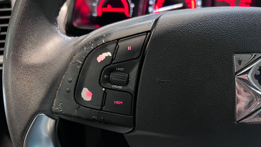 DS5 1.6 BLUEHDI 120 Ch S&S SO CHIC EAT6 - DISTRI NEUVE - CARPLAY 2018 occasion 33610 Cestas