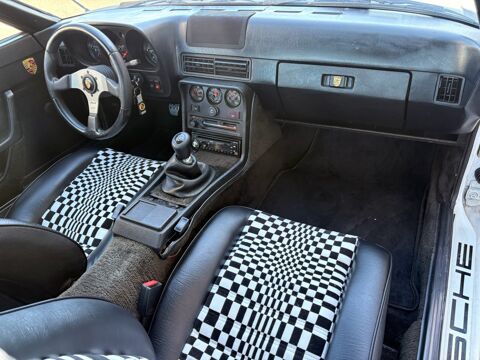 924 2.0 125 ch 1982 occasion 64320 Idron