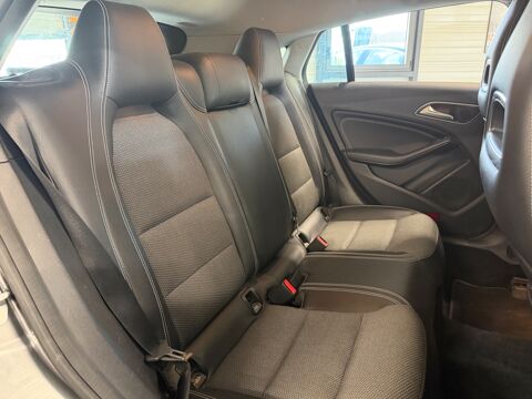 Classe CLA SHOOTING BRAKE 2.2 200 CDI 135 Ch BUSINESS 7G-DCT BVA 2016 occasion 79000 Niort