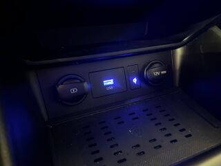 Kona 1.6 CRDI 136CH HYBRID 48V CREATIVE DCT-7 BVA - 4 PNEUS HIVER 2021 occasion 69400 Arnas