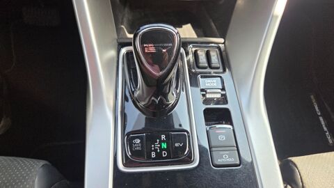 Eclipse Cross 2.4 188ch HYBRID INTENSE 4WD GARANTIE 5 ANS - 1er MAIN - CAM 2023 occasion 27000 &Eacute;vreux