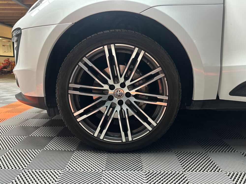 Macan 3.0 DIESEL 260 S BVA / ENTRETIEN PORSCHE / FULL OPTIONS 2014 occasion 55430 Belleville-sur-Meuse