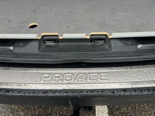 Proace FOURGON 2.0L 140ch H1L1 TECHNO MC24 + ATTELAGE + CARPLAY + C 2025 occasion 38420 Le Versoud
