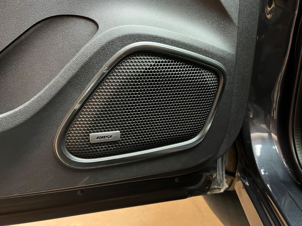 Kadjar 1.3 TCE 160 INTENS EDC BVA // ATTELAGE // DETECTEURS ANGLES 2019 occasion 33320 Eysines