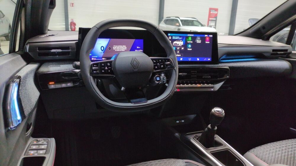 Clio TCE 115 CHNEUF 0KM BVM6 TECHNO + SIEGES CHAUFFANTS + CARPLAY 2026 occasion 54000 Nancy