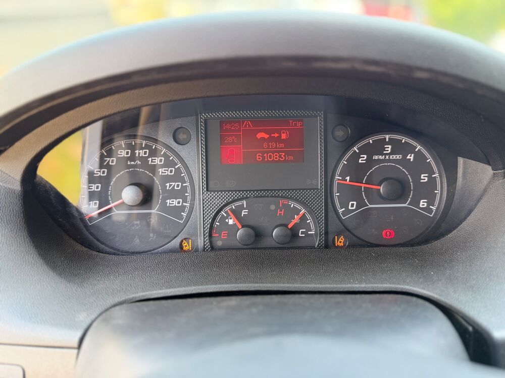 Jumper 2.2 BLUEHDI 140 30 L2H2 DRIVER START-STOP // 13 575 € HT // 2022 occasion 44300 Nantes