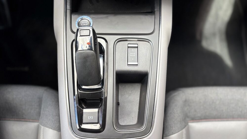 C5 aircross 1.6 HYBRID 225 ch SHINE PACK E-EAT8 + TOIT PANORAMIQUE + CAR 2020 occasion 77700 Serris