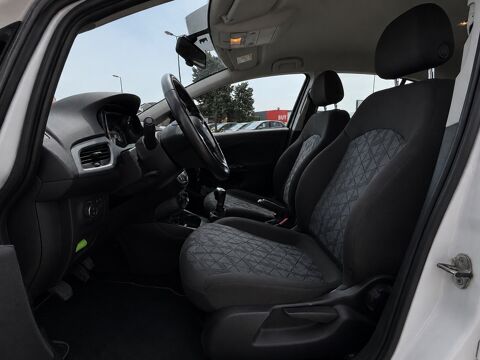 Corsa 1.2 70 CH - ACTIVE - CHA&Icirc;NE DE DISTRIBUTION 2019 occasion 26000 Valence