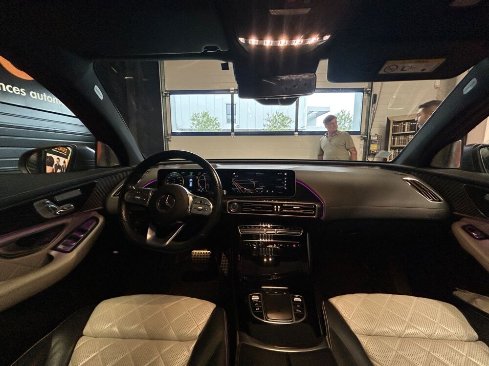 EQC 400 4MATIC AMG LINE 81 KWH 2021 occasion 83600 Fr&eacute;jus