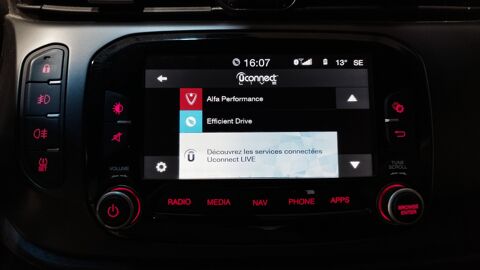 Giulietta 2.0 JTDM 150CH LUSSO / DISTRIBUTION OK / CLIMATISATION AUTO 2017 occasion 17430 Tonnay-Charente