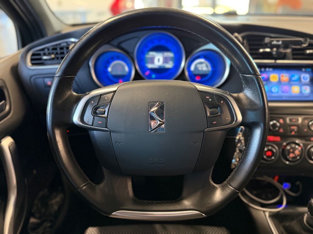 DS4 1.6 VTI 120 Ch SOCHIC - ATTELAGE 2012 occasion 79000 Niort