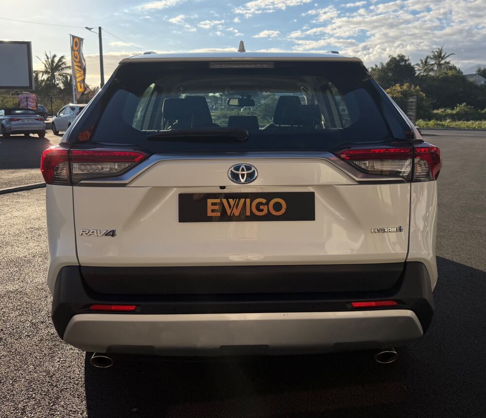 RAV 4 V 2.5 218 HYBRIDE DYNAMIC 2WD + CAMERA + CARPLAY + RECHARGE 2022 occasion 97410 Saint-Pierre
