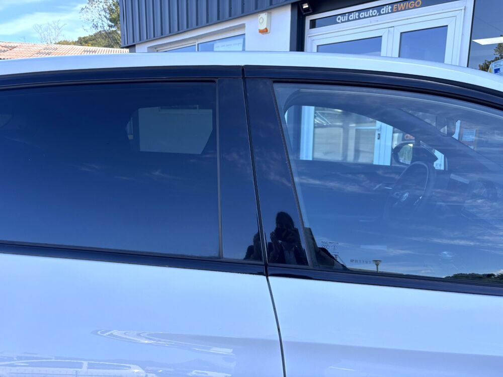 MG4 EV 204ch - 64kWh Luxury / 1&egrave;re main / Suivi MG 2024 occasion 64122 Urrugne