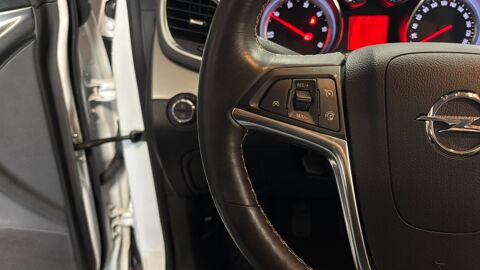 Mokka 1.6 CDTI 136ch COSMO PACK 4X4 // 1ER MAIN // ATTELAGE 2015 occasion 34430 Saint-Jean-de-V&eacute;das