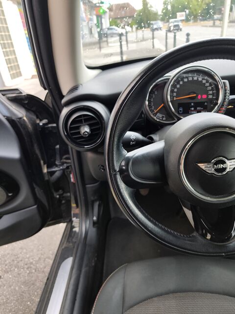 Cooper 1.5 100 ONE/3 PORTES/ ENTRETIEN &agrave; JOUR/GARANTIE 6 MOIS 2015 occasion 74600 Seynod