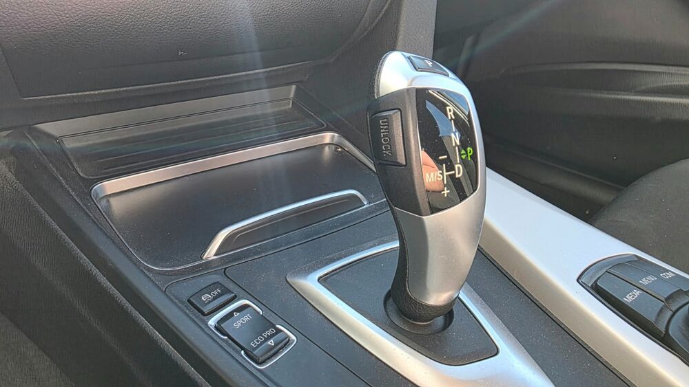 S&eacute;rie 3 TOURING 2.0 320 D 190 LOUNGE XDRIVE BVA/ENTRETIEN A JOUR/CT 2019 occasion 74600 Seynod