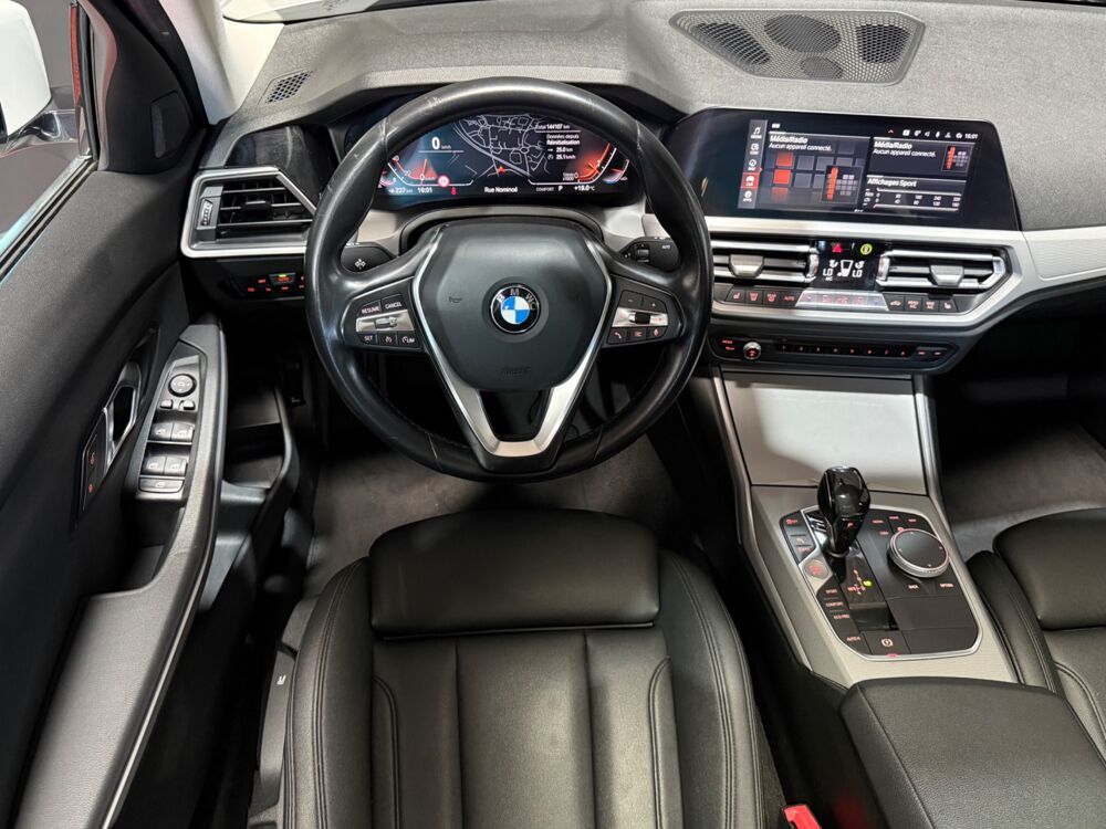 S&eacute;rie 3 2.0 318 D 150 LOUNGE BVA / TOIT OUVRANT / CARPLAY 2020 occasion 29000 Quimper